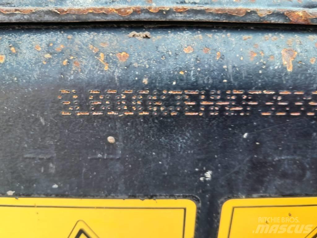 JCB 3TST Tombereau articulé
