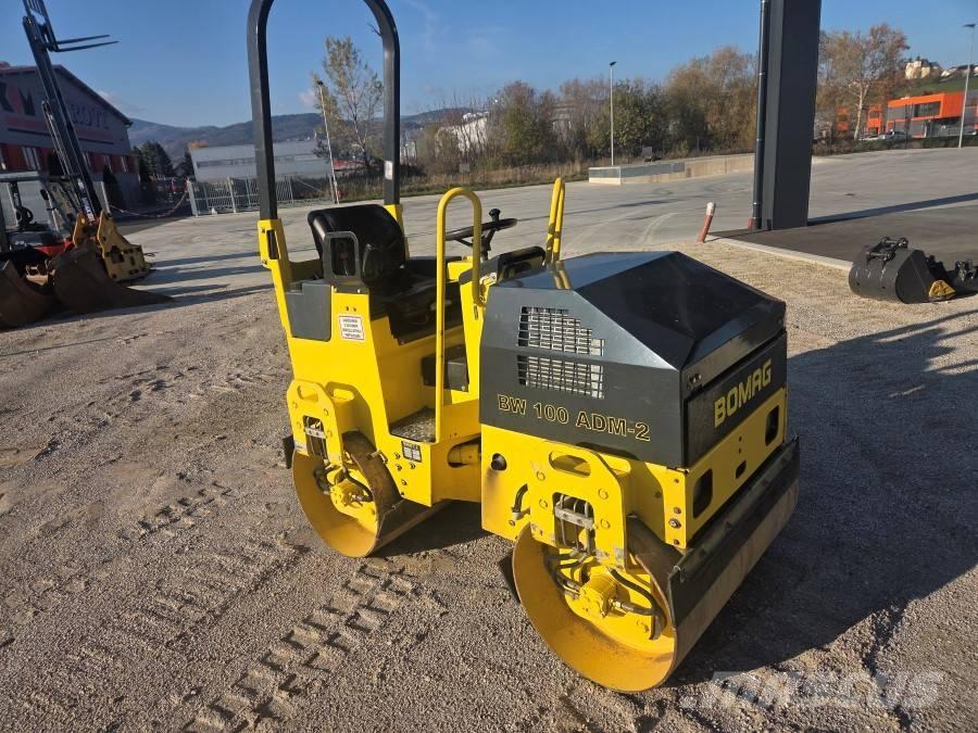 Bomag BW 100 AD-2 Rouleaux tandem