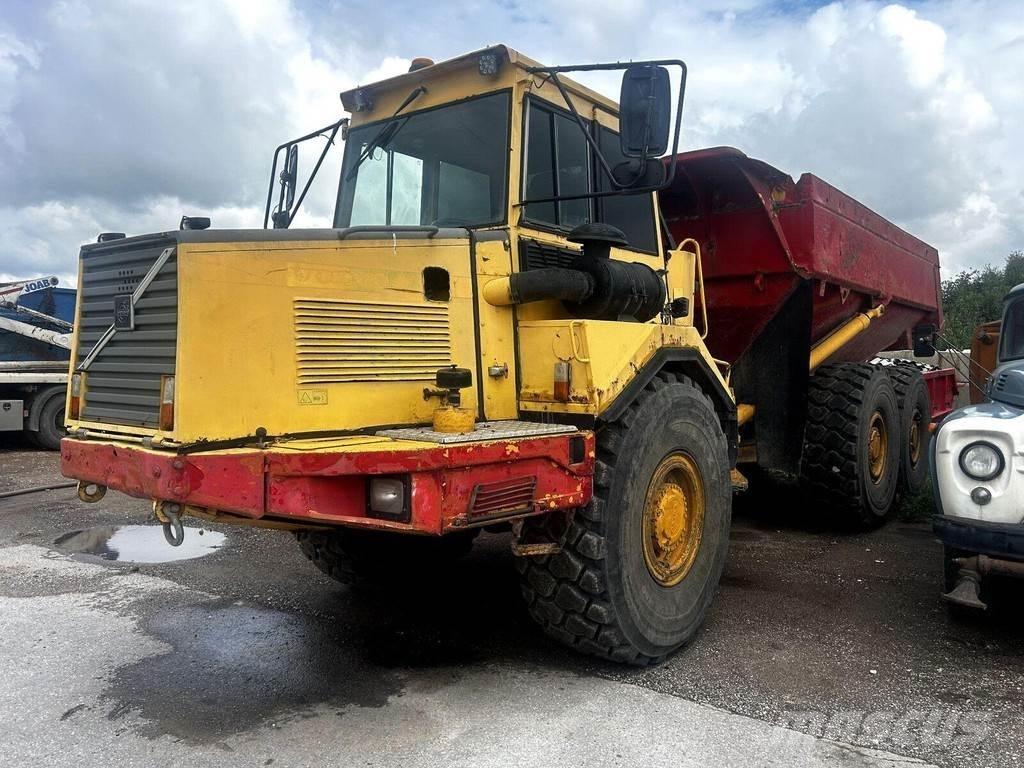 Volvo A25C Tombereau articulé