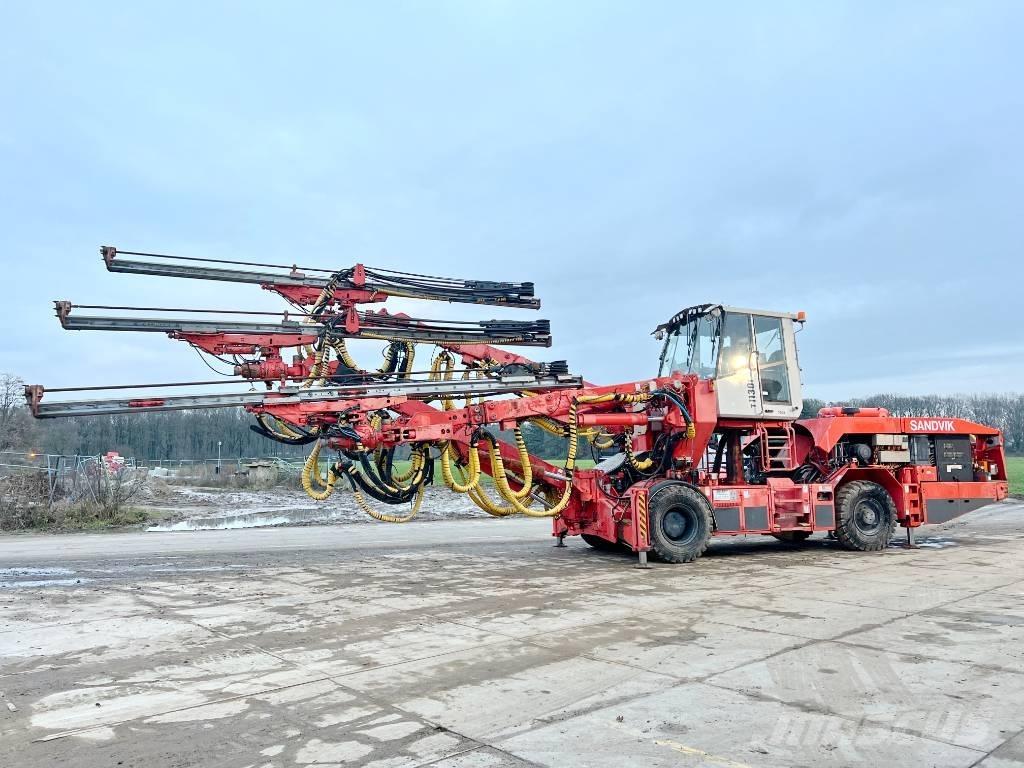 Sandvik DT1130i Construction et Forages de tunnel et d'extraction souterraine