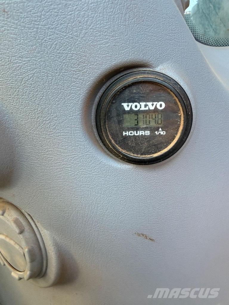 Volvo EC 380 EL Pelle sur chenilles