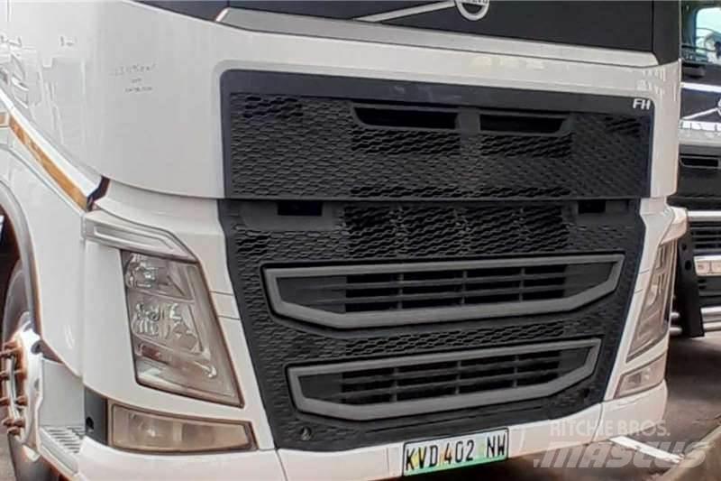 Volvo FH 440 Autre camion