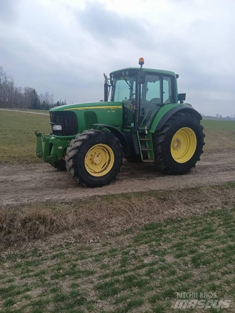 John Deere 6820 AQ Tracteur