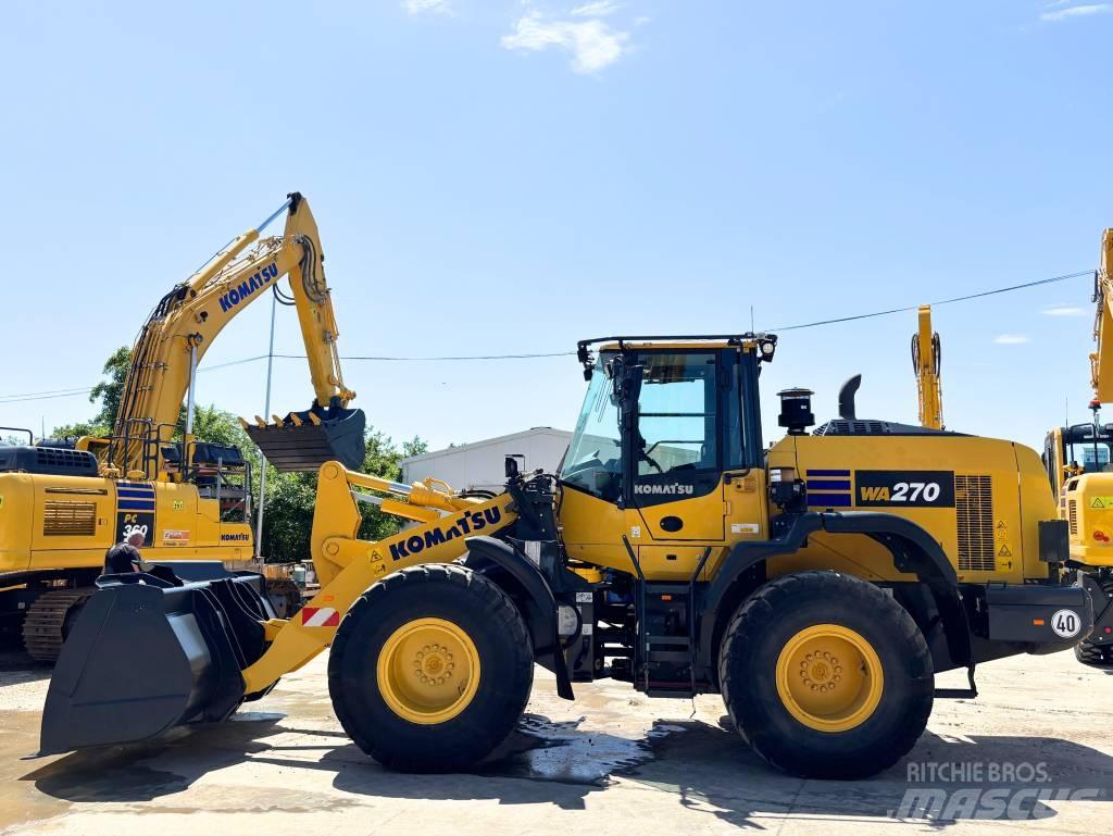 Komatsu WA270-8E0 Chargeuse sur pneus