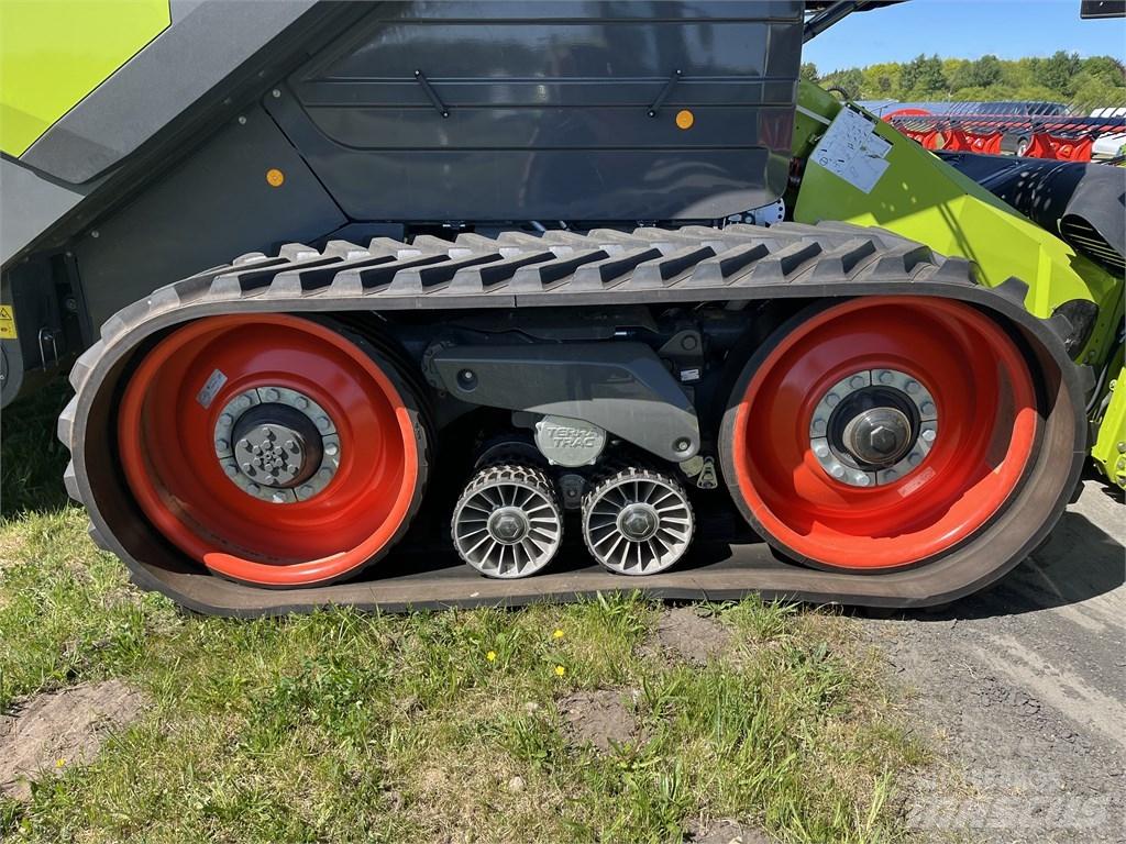 CLAAS Lexion 8700TT Moissonneuse batteuse