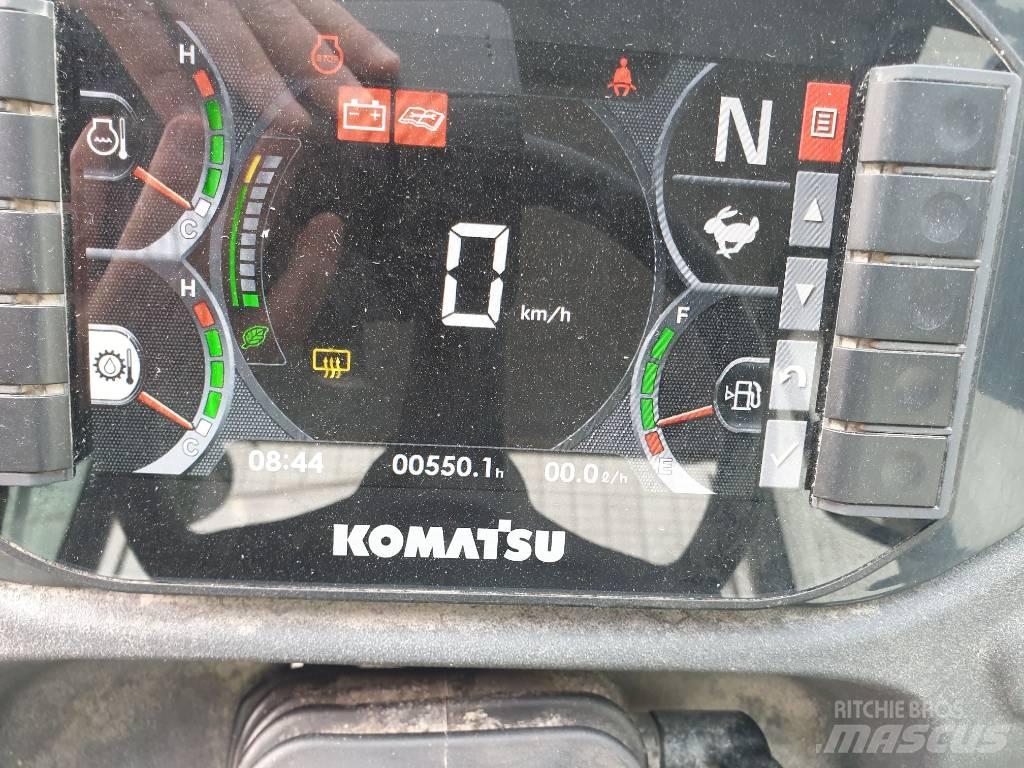 Komatsu WA70M-8 Chargeuse sur pneus