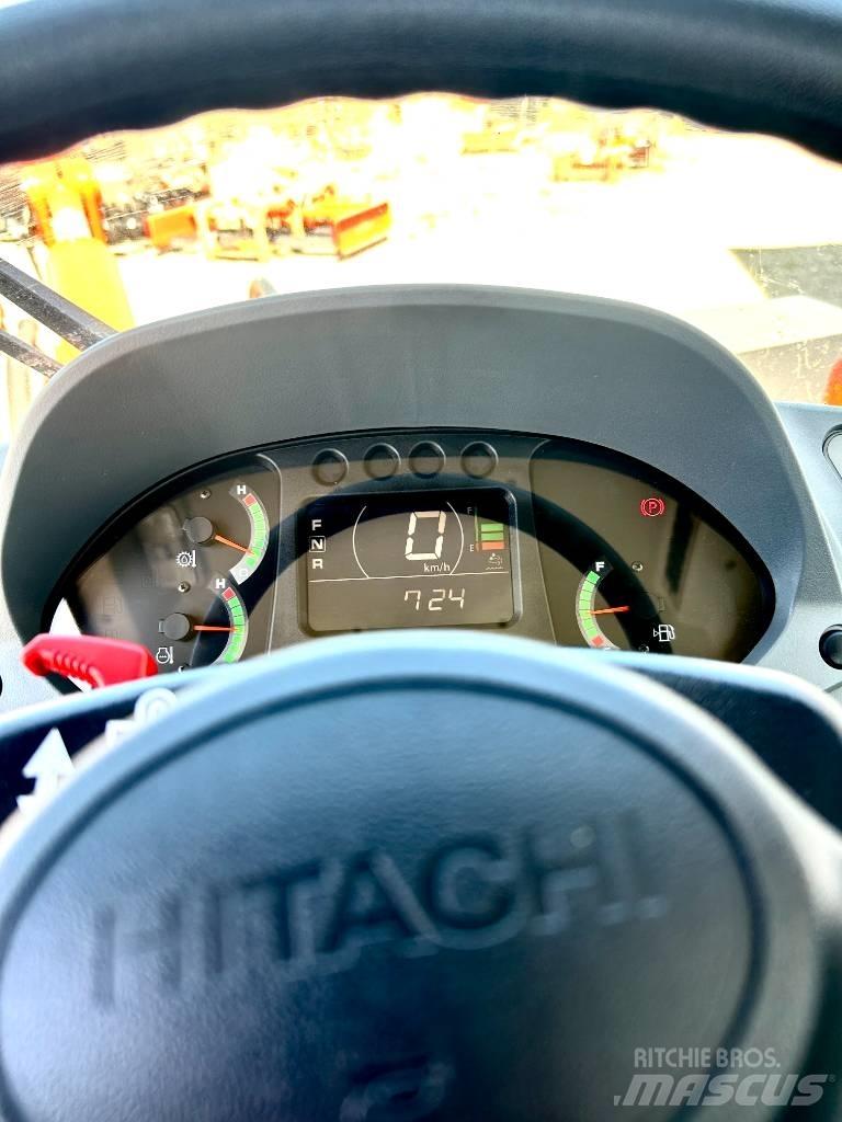 Hitachi ZW 100-6 Chargeuse sur pneus