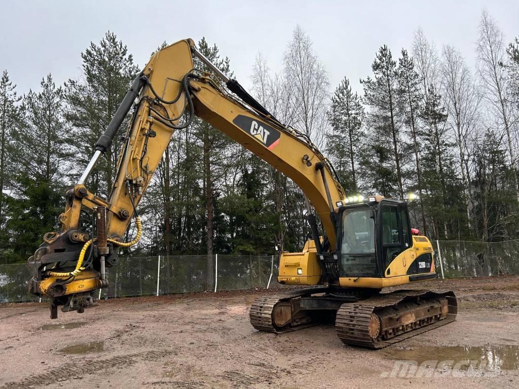 CAT 320 D Pelle sur chenilles