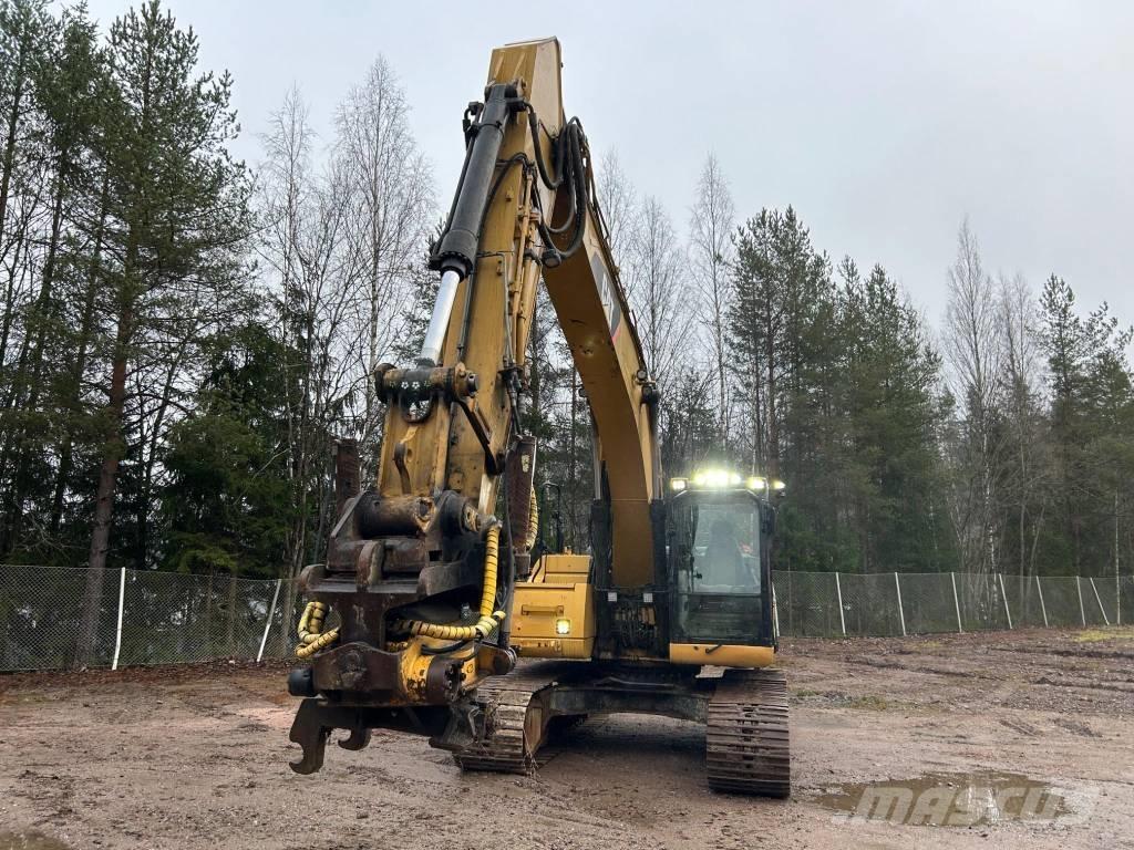 CAT 320 D Pelle sur chenilles