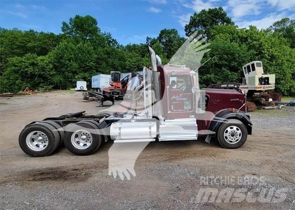 Kenworth W900 Tracteur routier