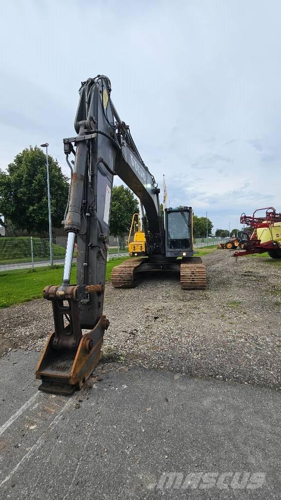 Volvo EC 210 C L Pelle sur chenilles
