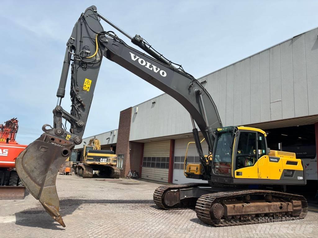 Volvo EC 300 D L Pelle sur chenilles