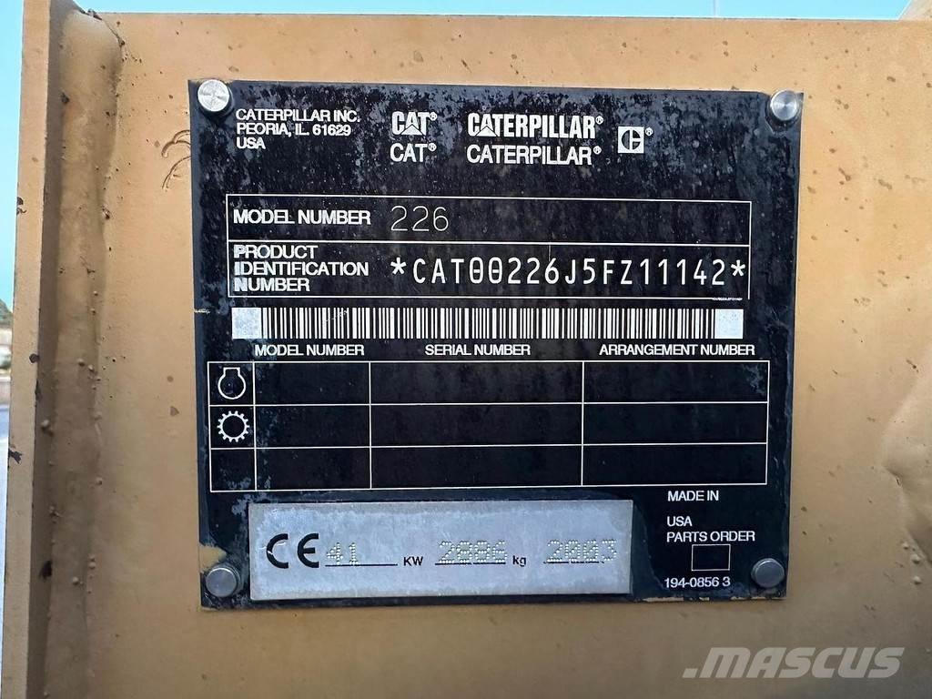 CAT 226BHF Mini chargeuse