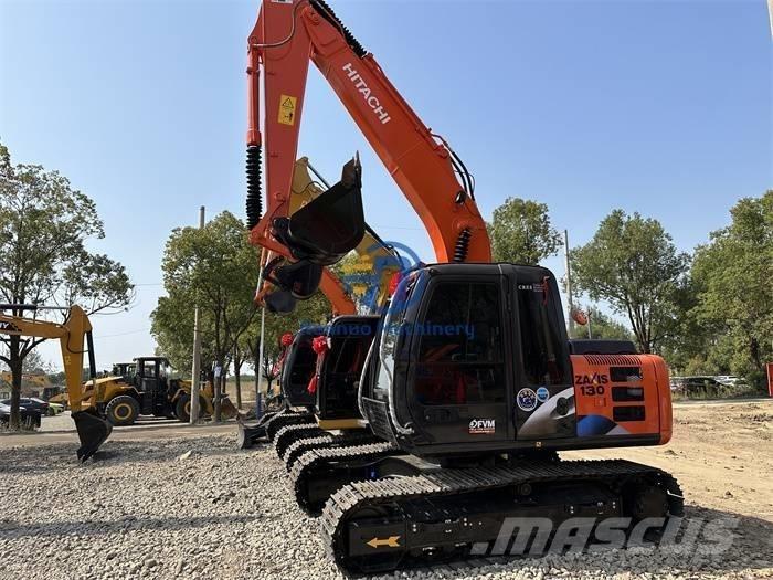 Hitachi ZX 130 Pelle sur chenilles