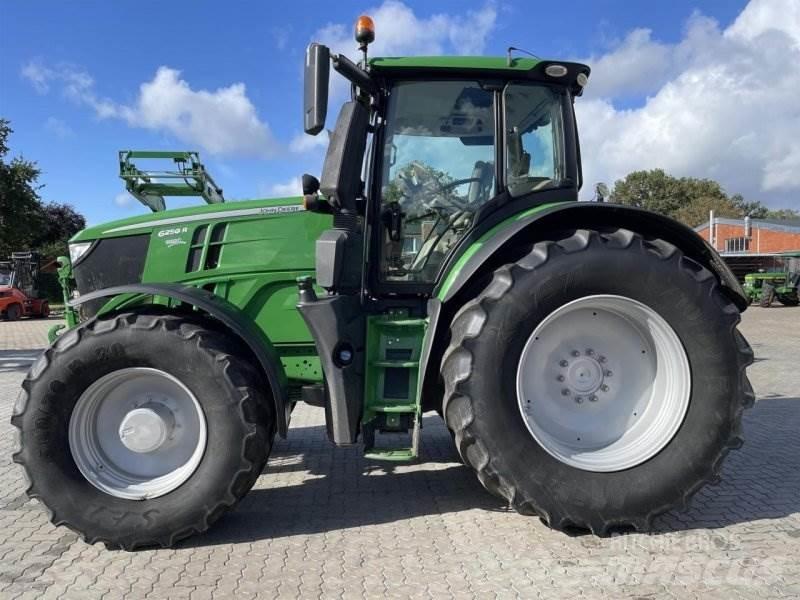 John Deere 6250R Agriculture - Autres