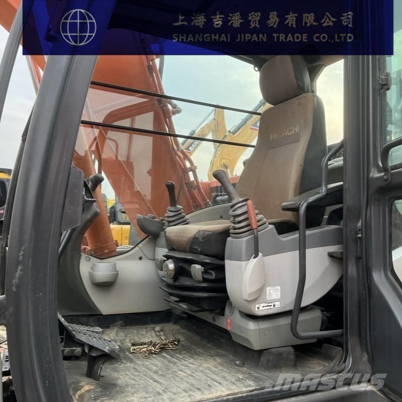 Hitachi ZX 130 K Pelle sur chenilles