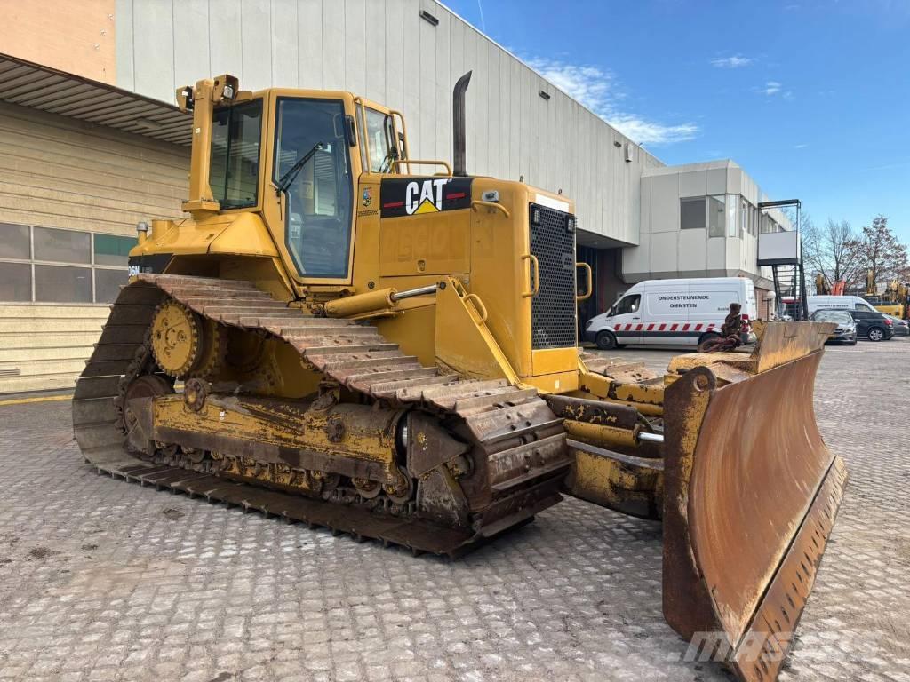 CAT D 6 N LGP Bouteurs sur chenilles