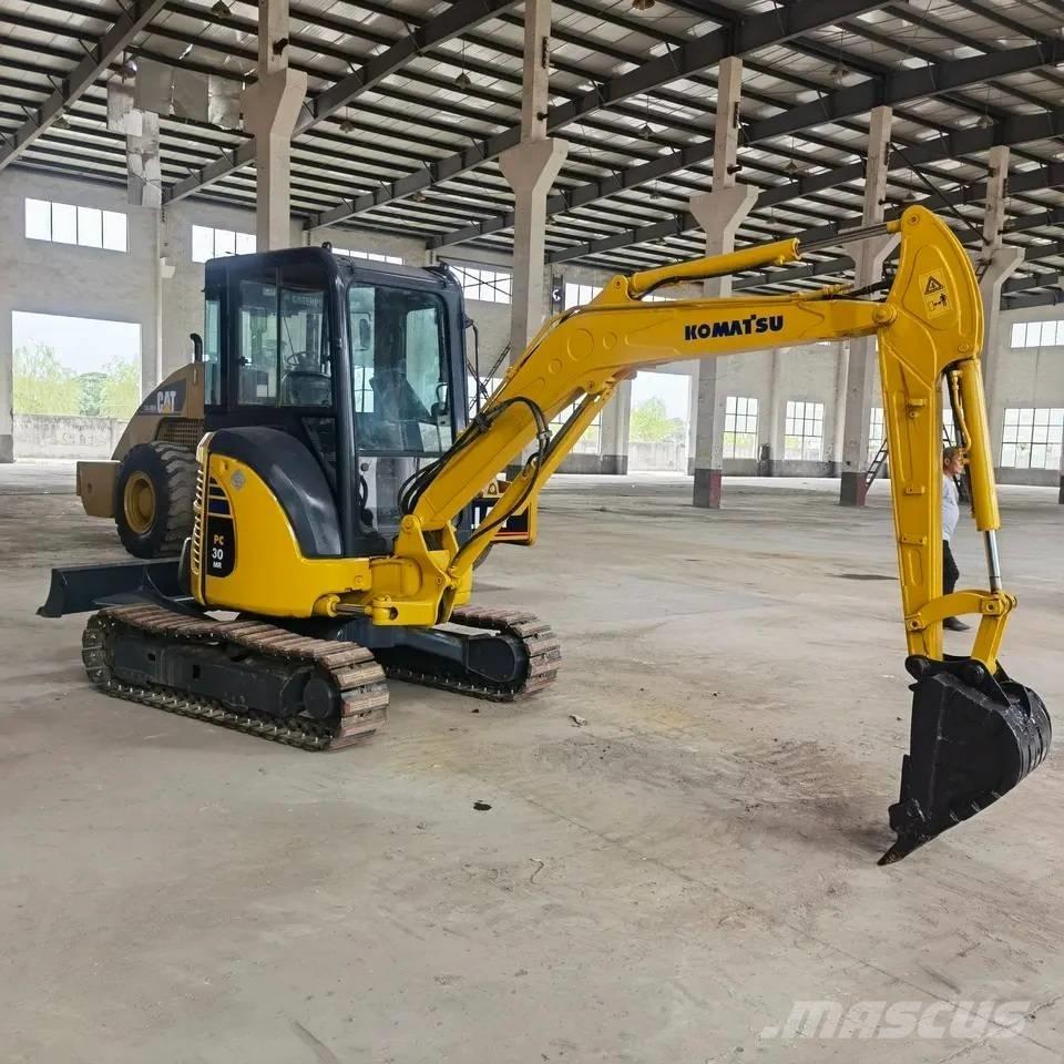 Komatsu PC 30 MR-3 Mini pelle < 7t