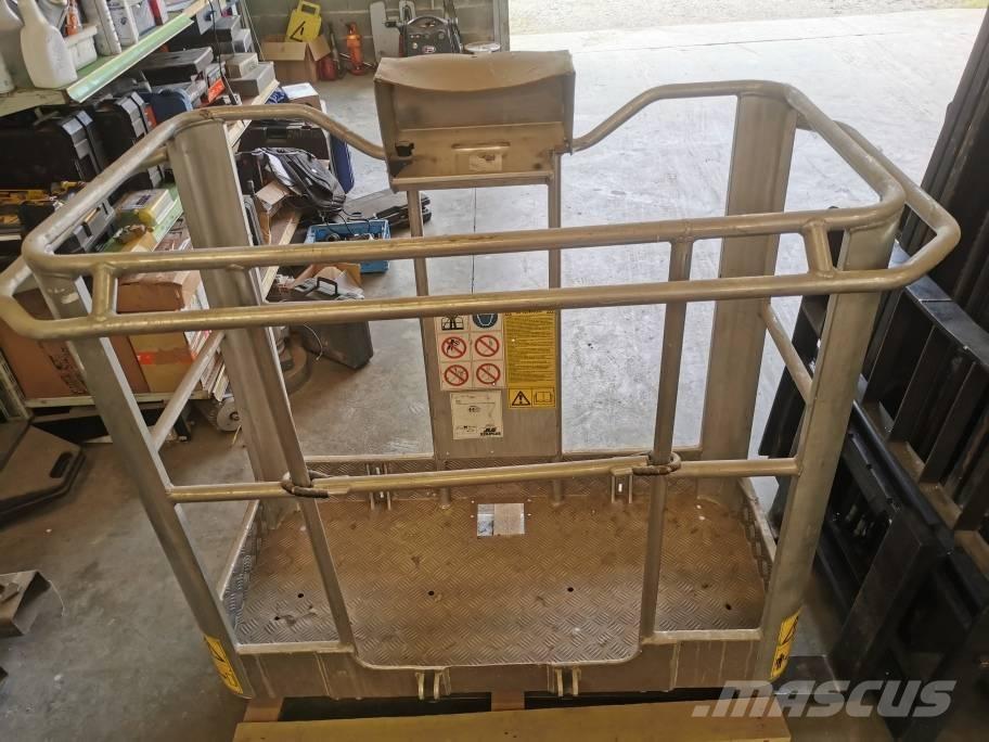 JLG X 20 J Bras et Godet