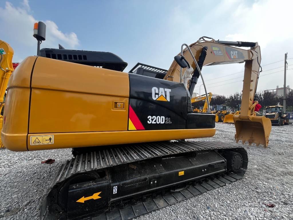 CAT 320 D Pelle sur chenilles