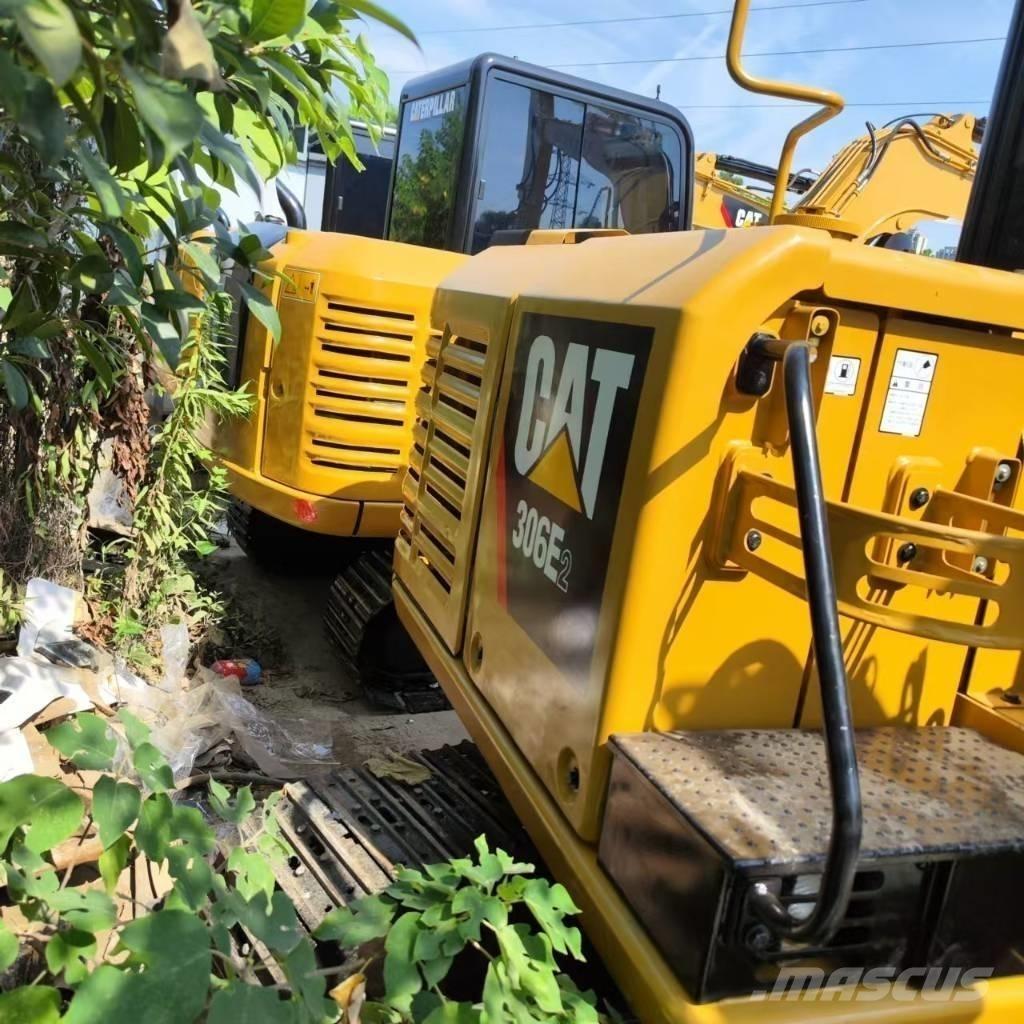 CAT 306 Pelle sur chenilles