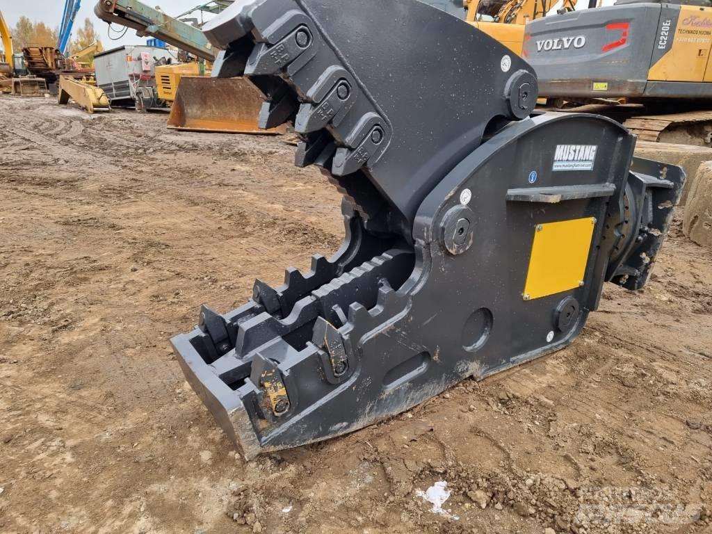 Mustang RH 20 Concasseur de Travaux Publics