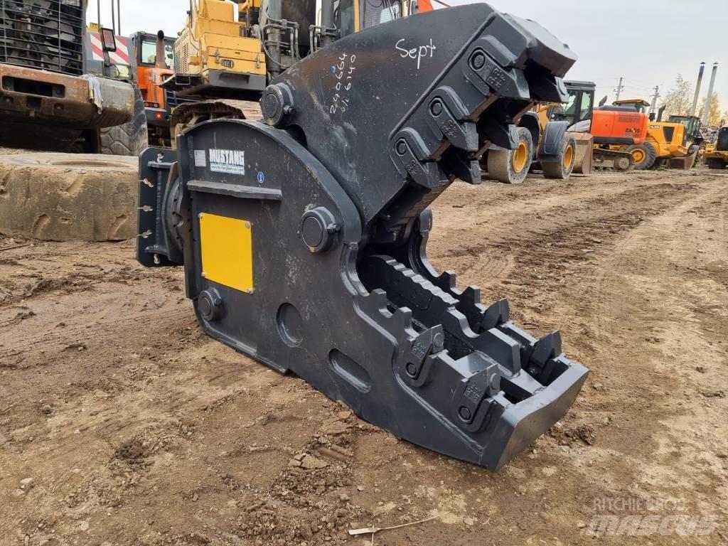 Mustang RH 20 Concasseur de Travaux Publics