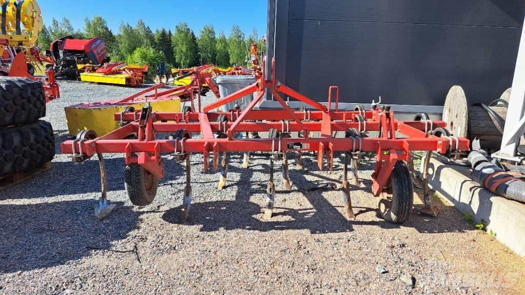 Potila K-15 Déchaumeur, cultivateur