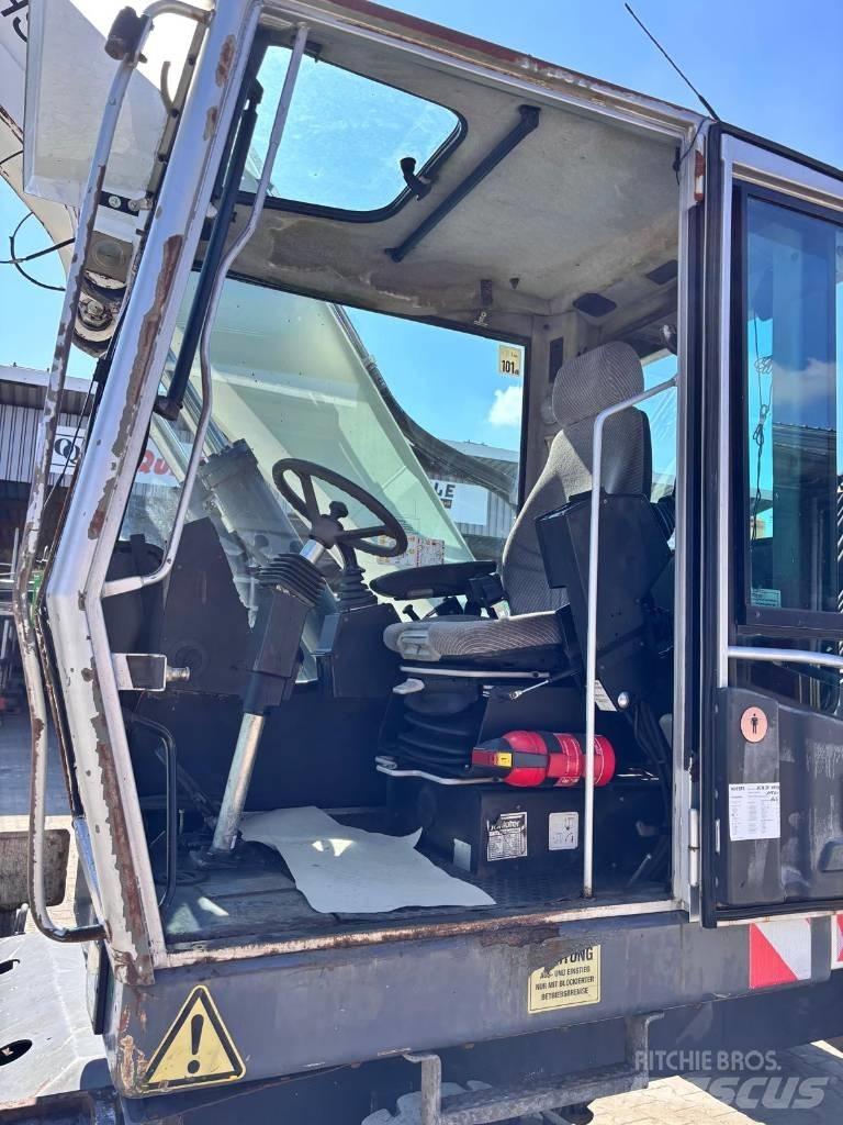 Fuchs MHL 320 Pelle à déchets