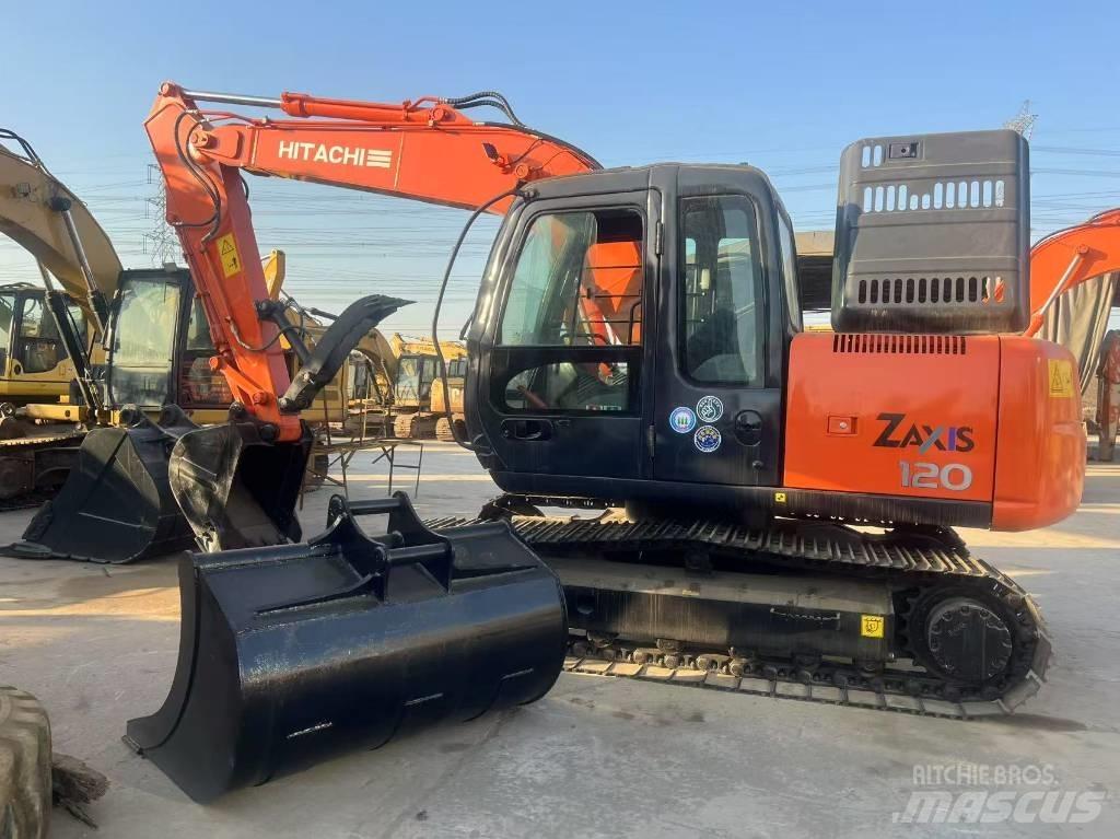 Hitachi ZX 120 Pelle sur chenilles