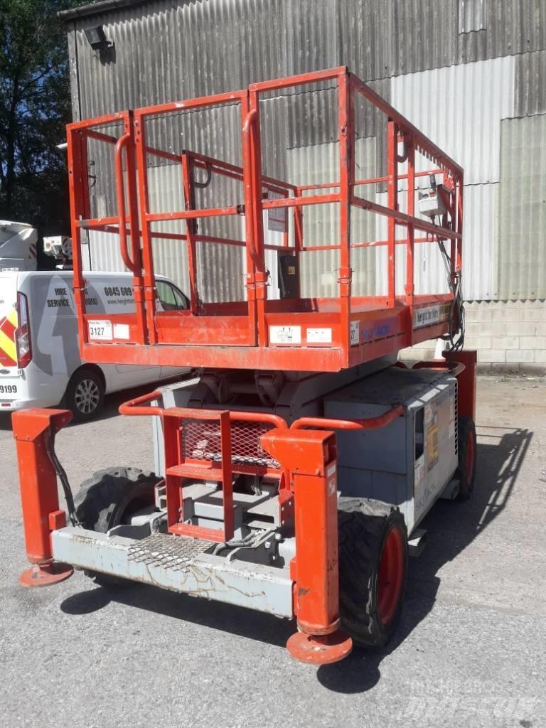 SkyJack SJ 6832 RT Nacelle ciseaux