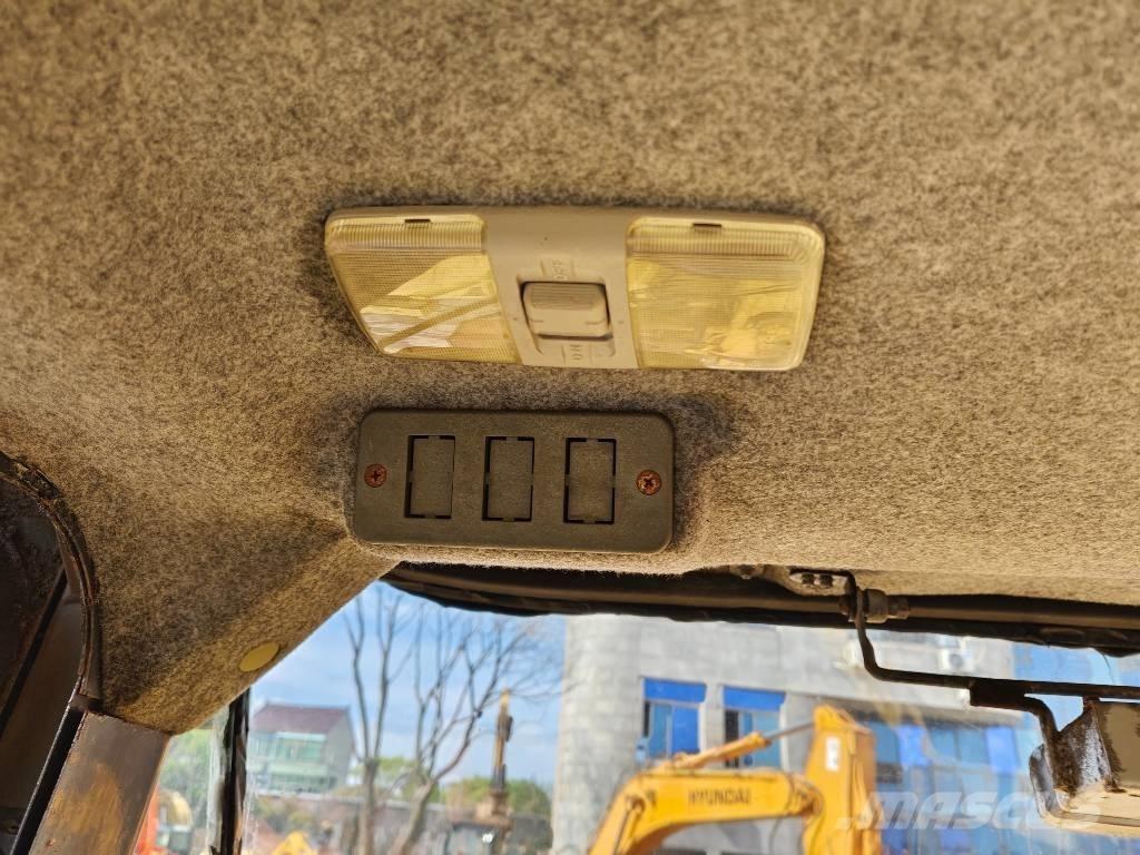 Komatsu WA 500-3 Chargeuse sur pneus