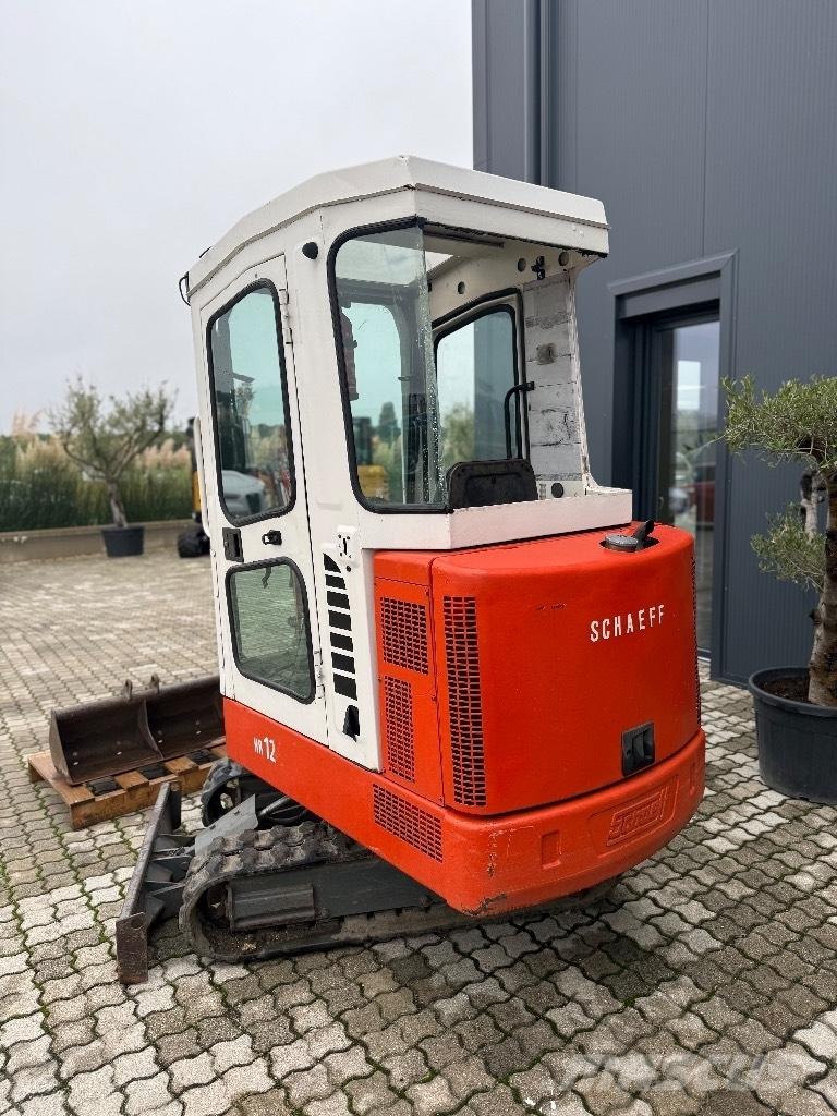 Schaeff HR 12 Mini pelle < 7t
