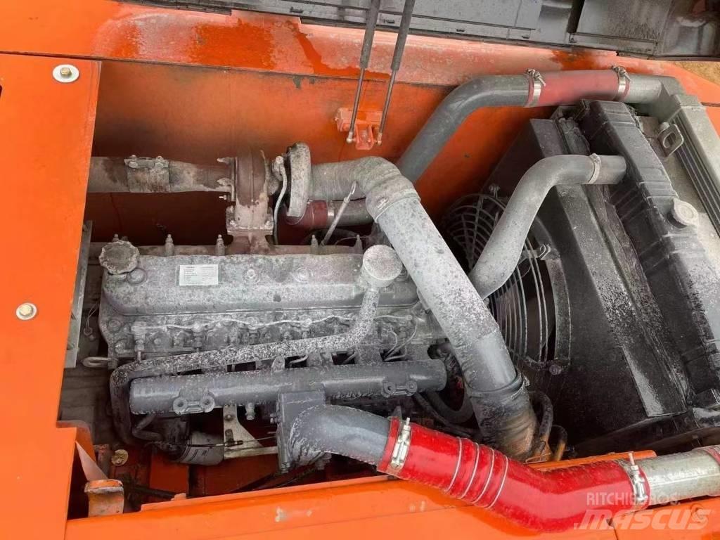 Doosan 225-7 Pelle sur chenilles