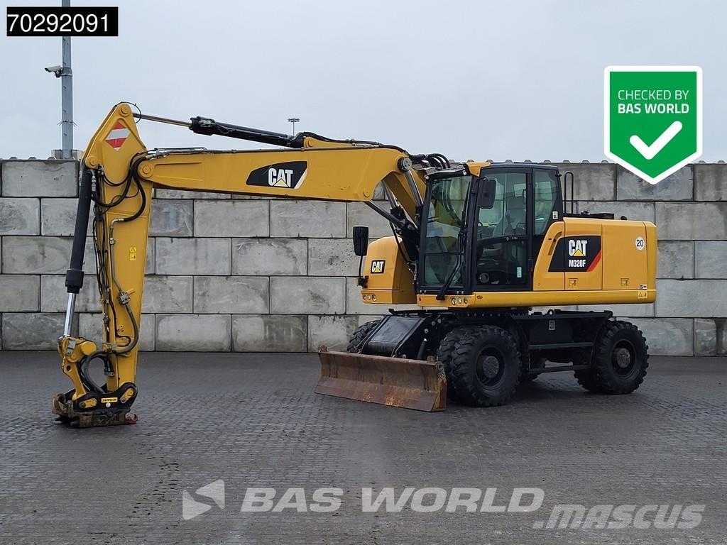 CAT M320 F Pelle sur pneus
