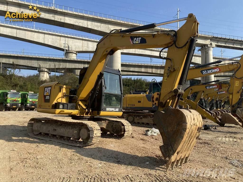 CAT 307E2 Pelle sur chenilles