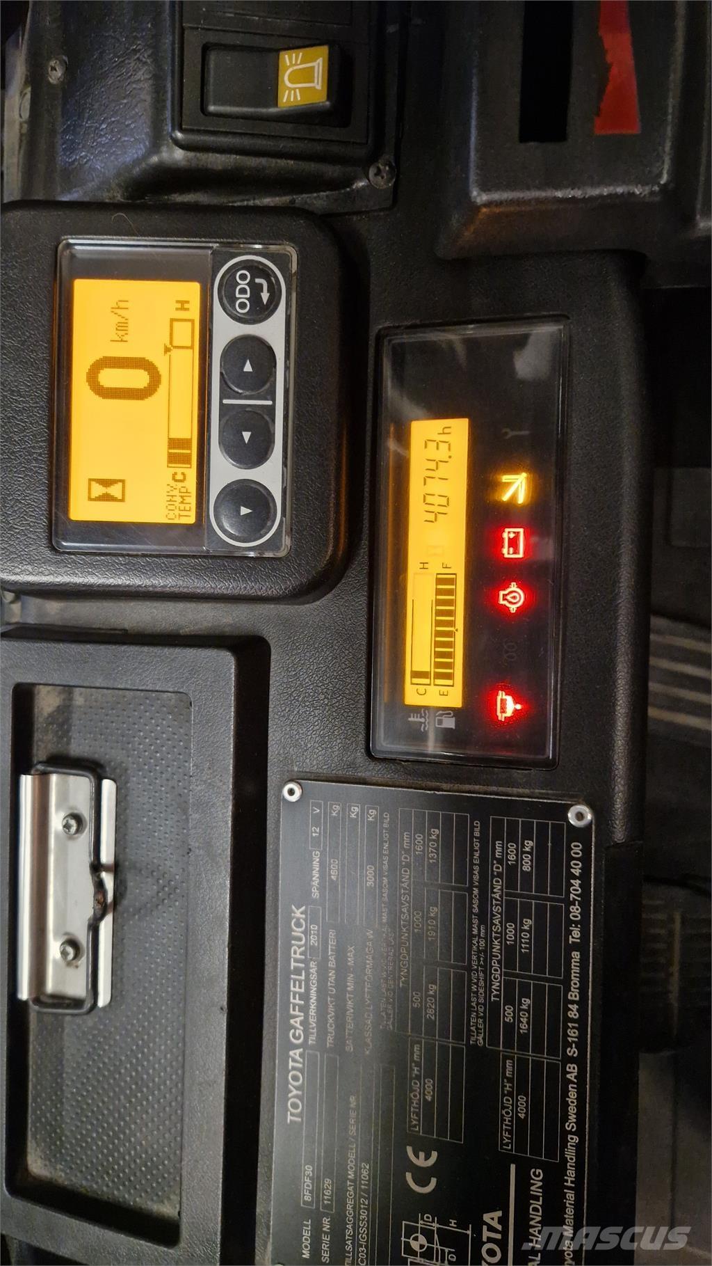 Toyota 8FDF30 Chariots diesel