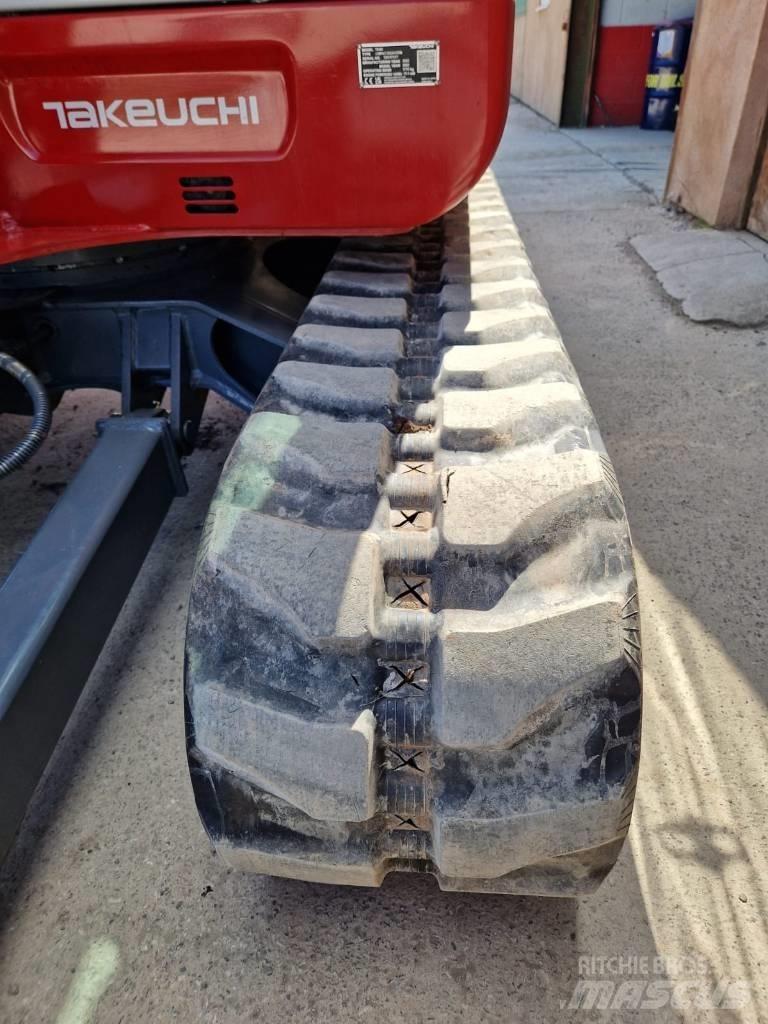 Takeuchi TB 260 Mini pelle < 7t