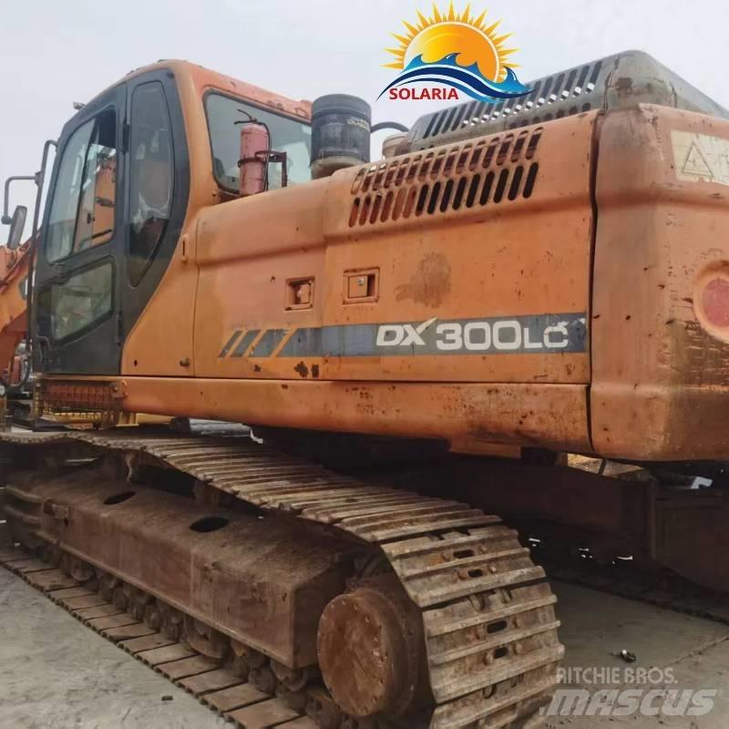 Doosan DX 300 LC Pelle sur chenilles