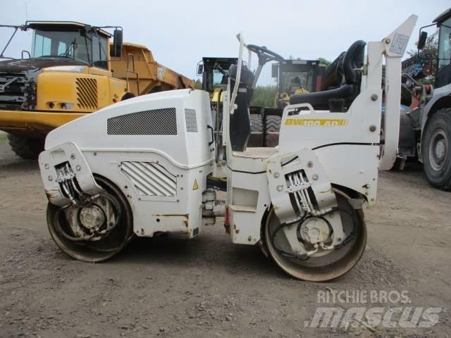 Bomag BW 100 AD-4 Rouleaux tandem