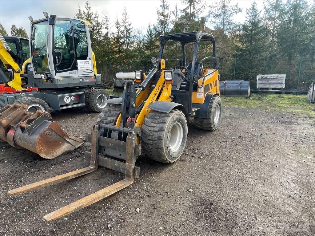 Schäffer 2430 SLT Chargeuse sur pneus