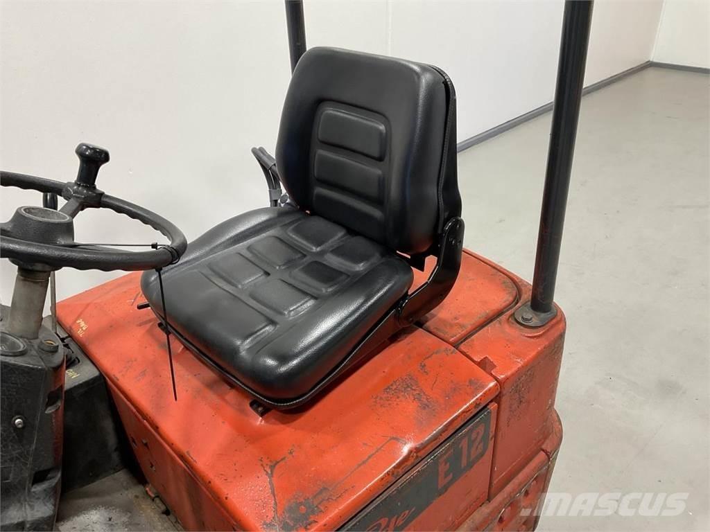 Linde E12 Chariots élévateurs électriques