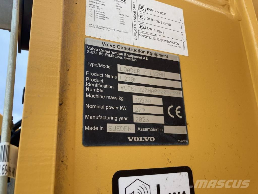 Volvo L 220 H Chargeuse sur pneus