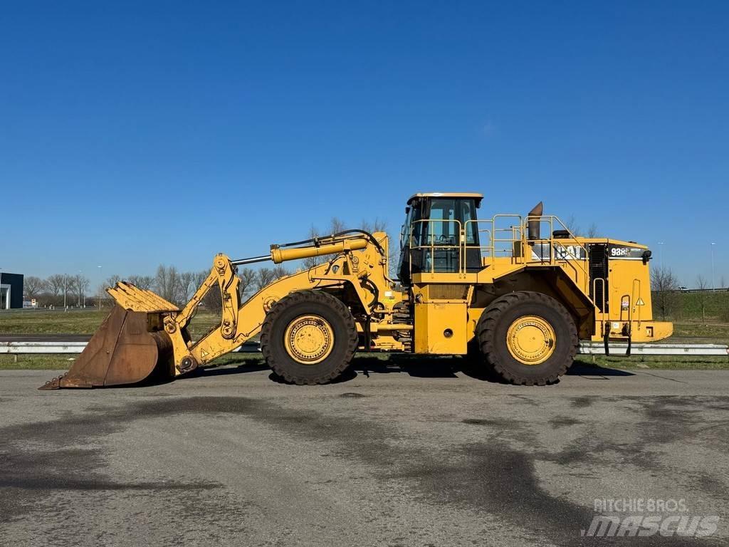 CAT 988H Chargeuse sur pneus