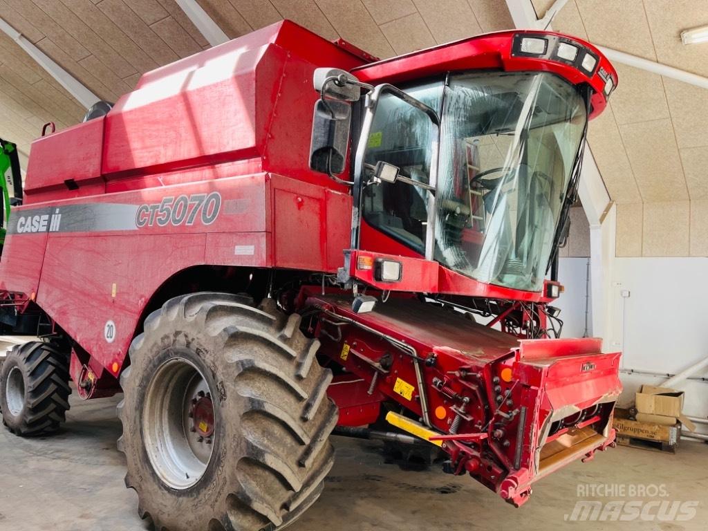 Case IH CT 5070 Moissonneuse batteuse