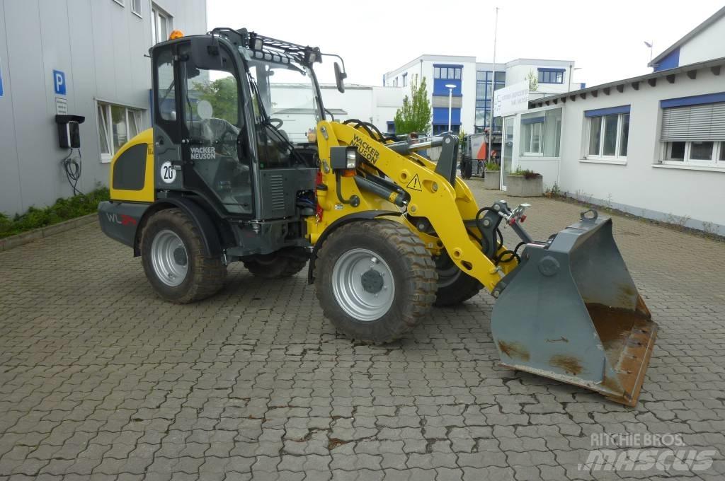 Wacker Neuson WL 34 Chargeuse sur pneus