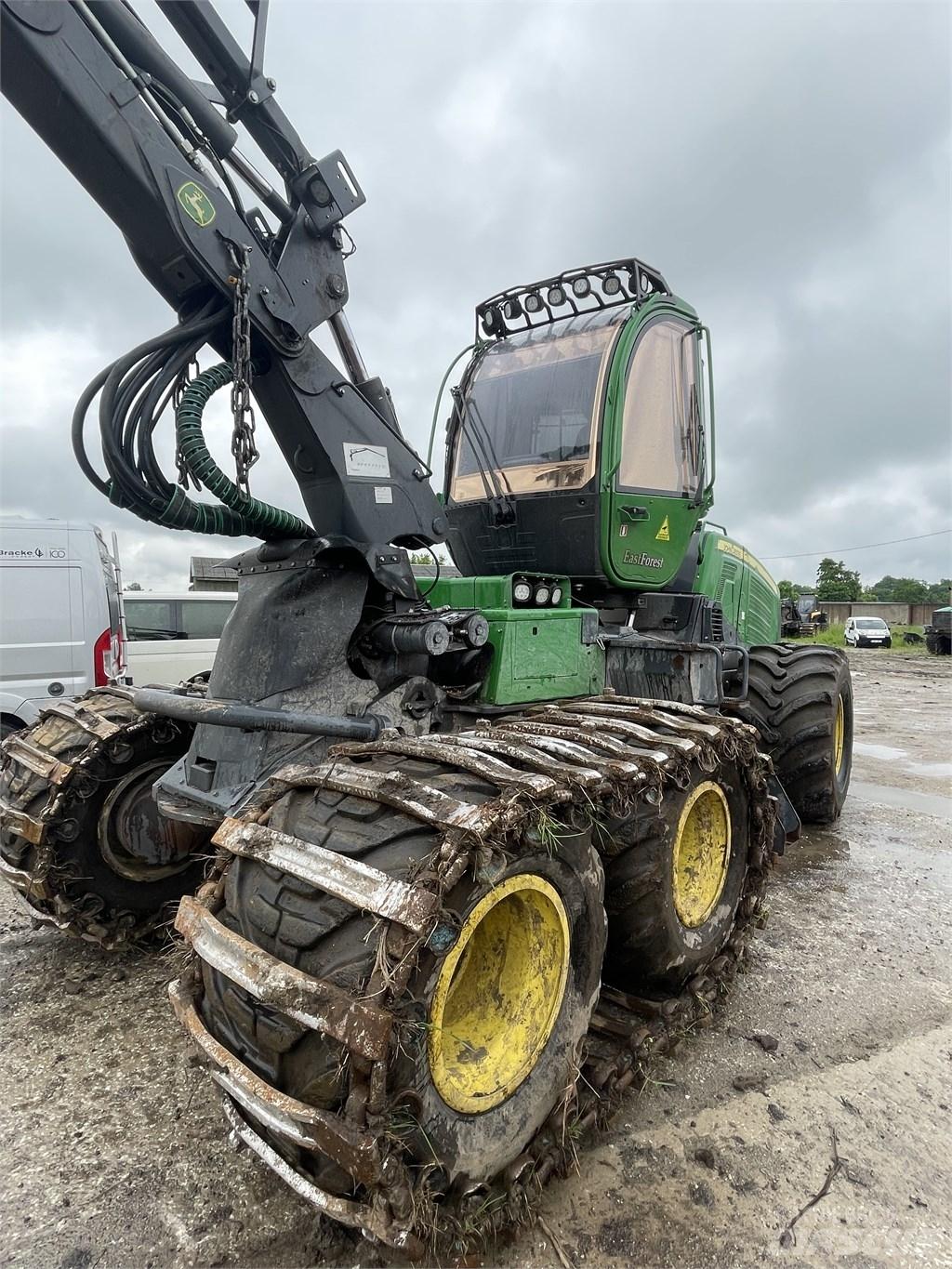 John Deere 1070 G Abatteuse