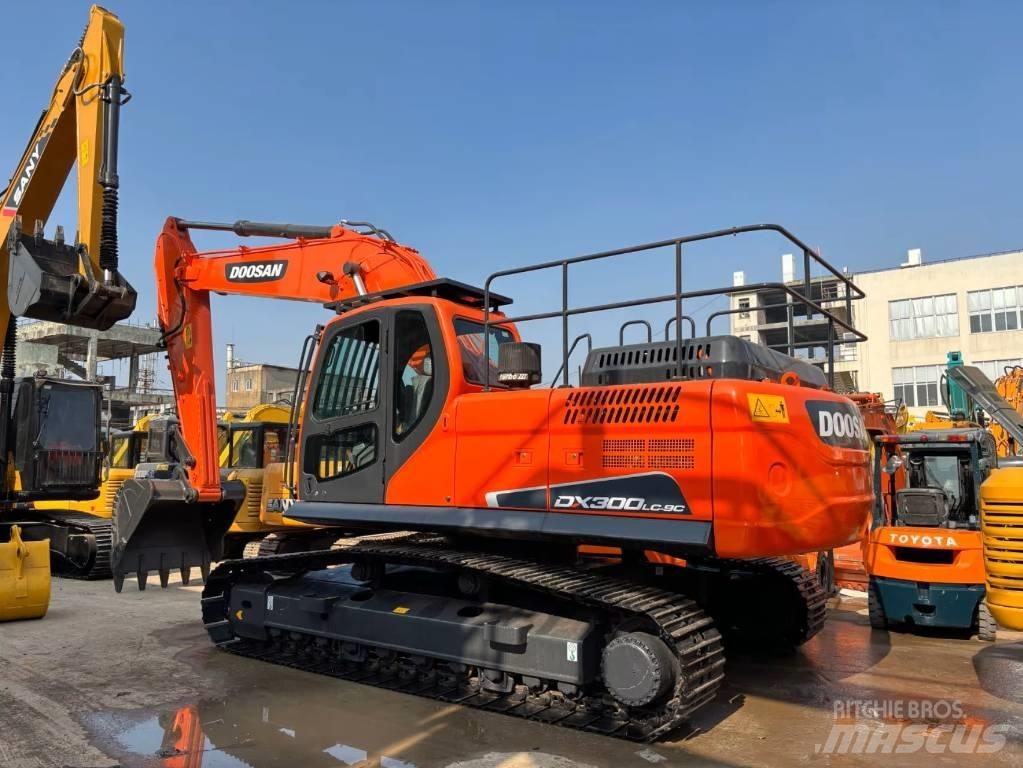 Doosan DX 300 LC - 9 C Mini pelle < 7t