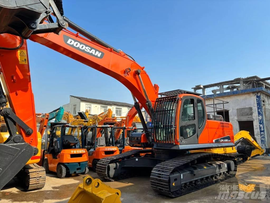 Doosan DX 300 LC - 9 C Mini pelle < 7t