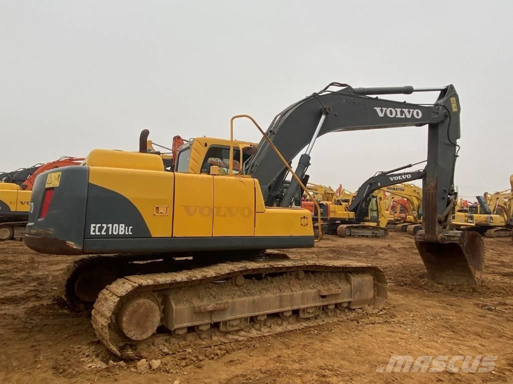 Volvo EC210B Pelle sur chenilles